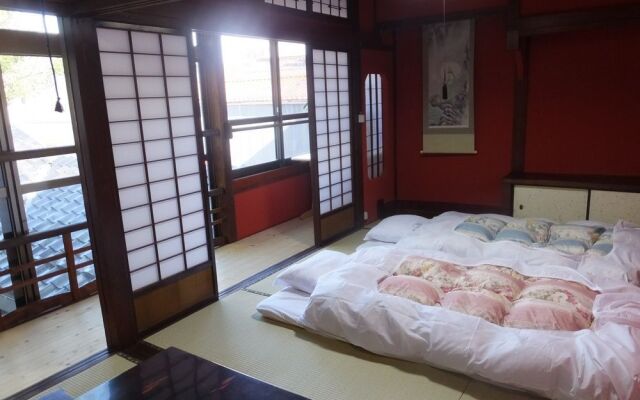 Guesthouse Mikkaichi - Hostel