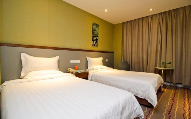 7+1 Business Hotel Hefei