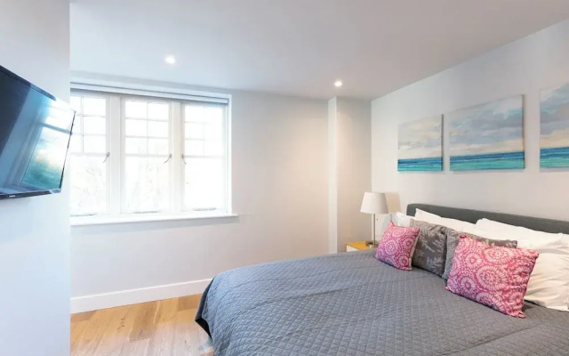 Hampden Apartments - The Anne
