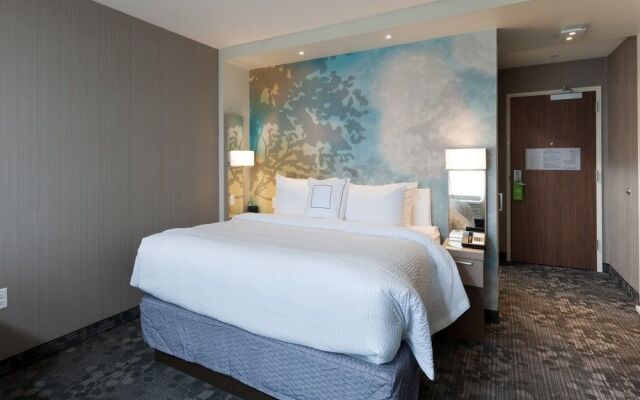 Courtyard Boston Littleton