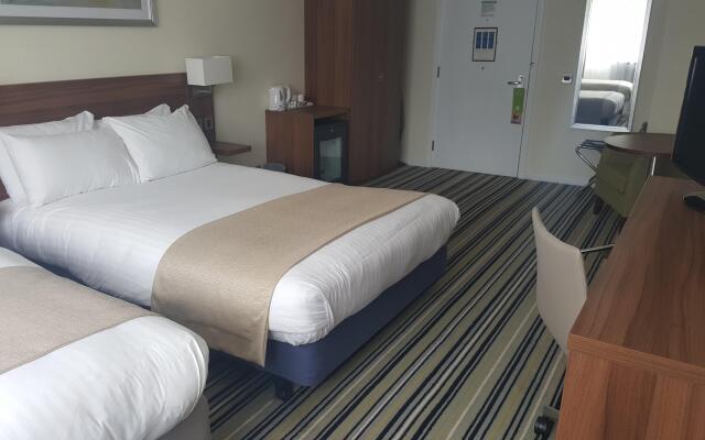 Holiday Inn Derby Nottingham M1 J25, an IHG Hotel