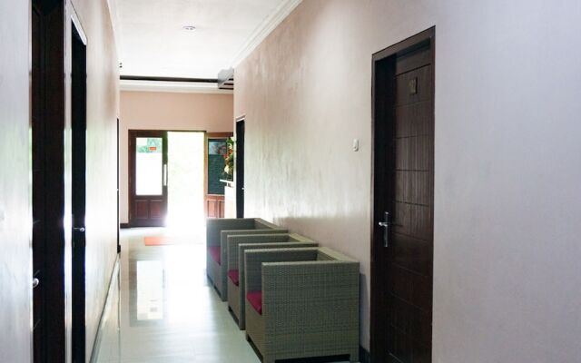 RedDoorz @ Jalan Cendrawasih Timika