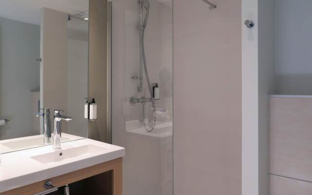 Hôtel AKENA TROYES - La Chapelle-Saint-Luc