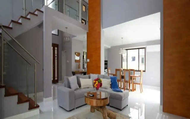 Villa 99 - 3 Bed w Private Pool