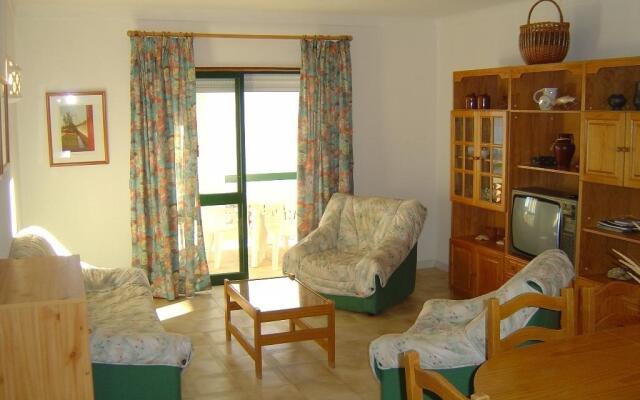 Two Bedroom Apartment in Manta Rota