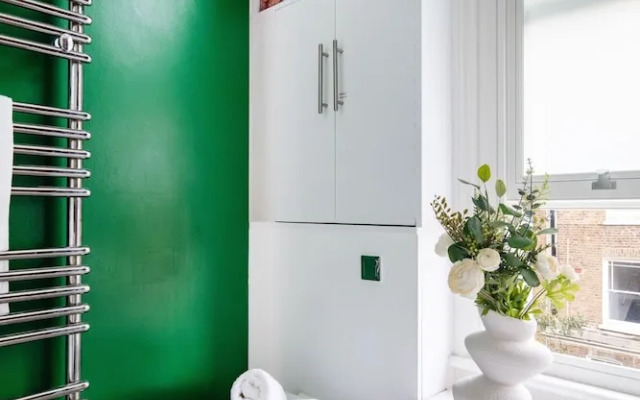 Cozy 2BR Near Notting Hill & Hyde Park