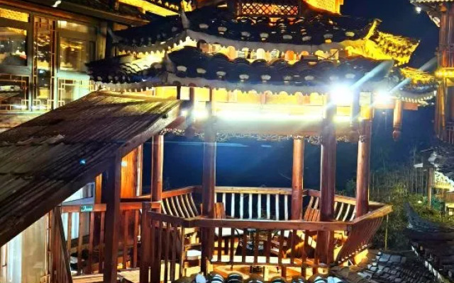 Xijiang Miaoli Theme Hotel