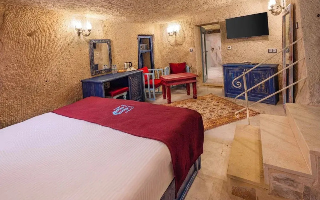 Han Cave Suites