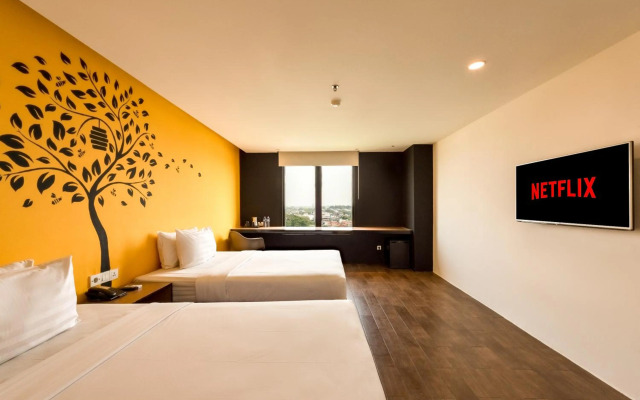 Yellow Bee Tangerang