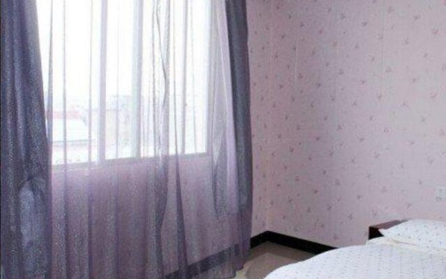 Jiujiang Huangguan Holiday Inn