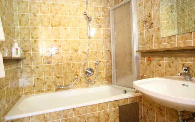 Beautiful Apartment Near Ski Area in Hinterglemm