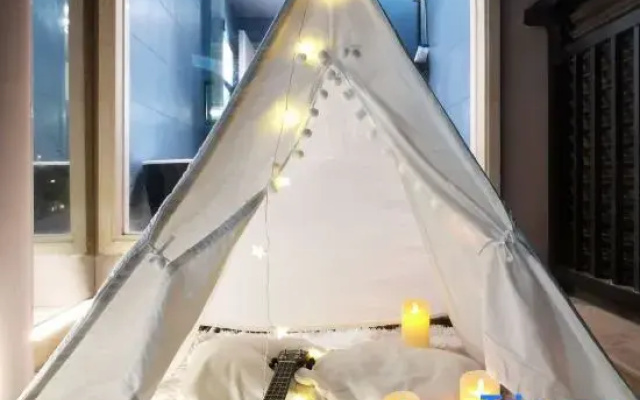 Eyehome Inn