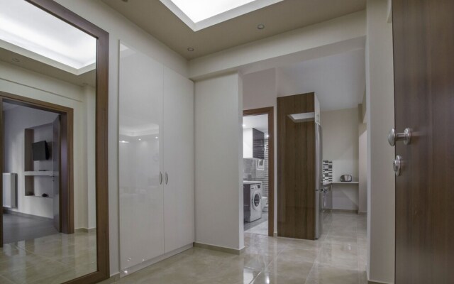 Spacious & Convenient Place near Acropolis Museum by GHH