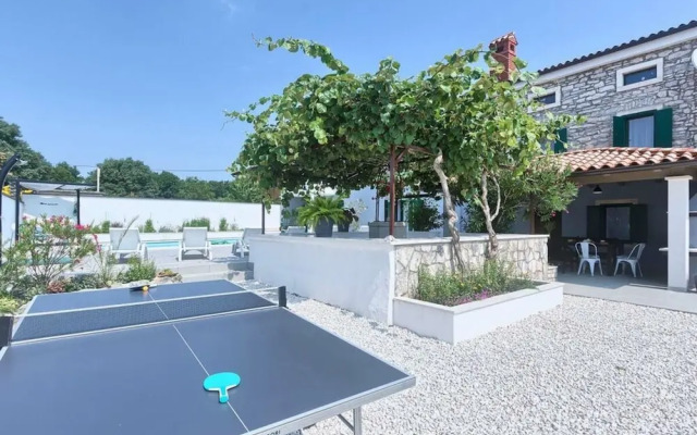 Villa Barbara Comfortable Holiday Residence