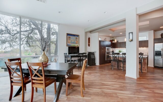 1500 Summit St Townhouse Unit 7