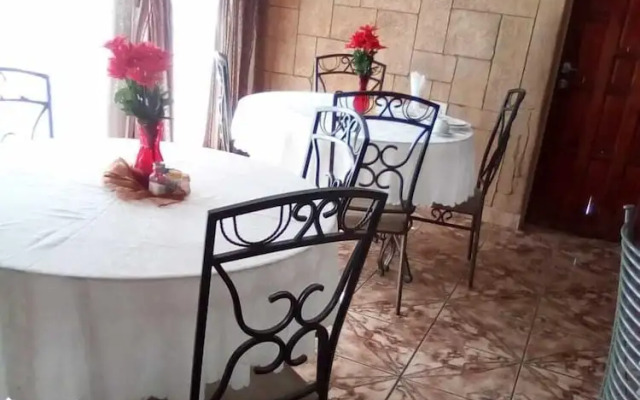 Afro-She Guest Lodge