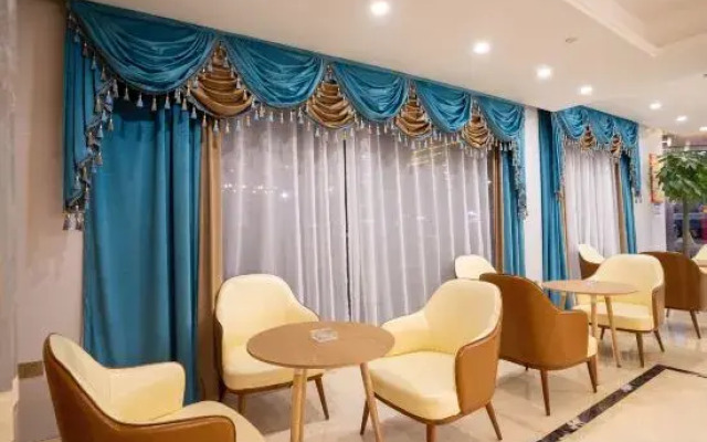 Haiyue Holiday Hotel (Suzhou Jinhai Avenue)