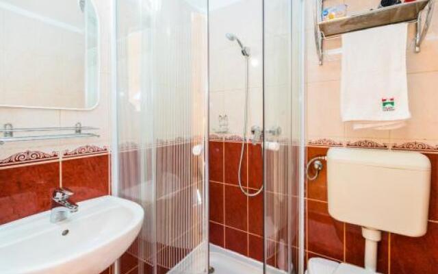 Almafa Apartmanház