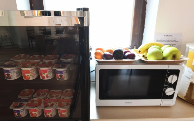 Bed & Breakfast 7rooms Losone