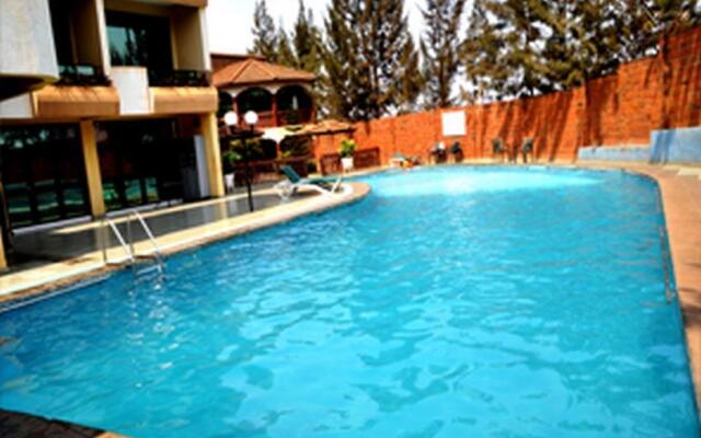 Alpha palace Hotel