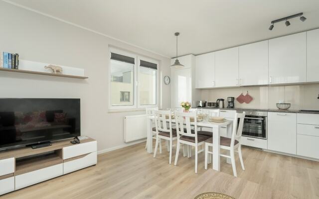 Apartment for 6 in Poznan by Renters