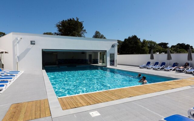 Beautiful house with dishwasher, on a special peninsula