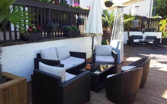 White Waters Country Hotel