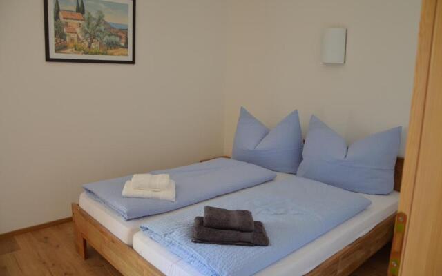 Villa Aurelia Haus1 in Porec mit Garten