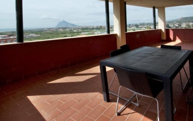 Apartamentos Turisticos Aureus Bahia Sur