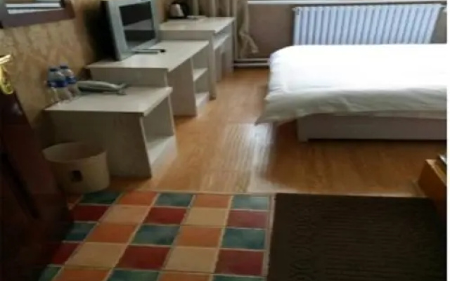 Chengde 99 Leju Hotel