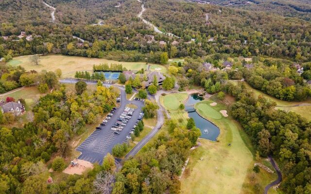 The Gathering Place - Minutes to 61-acre Theme Park