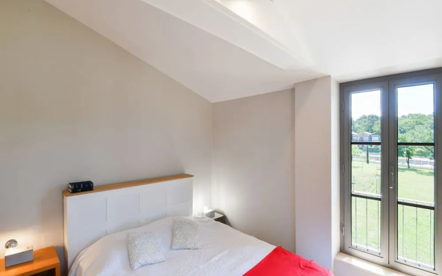 Villa in Lanton Near the Coast