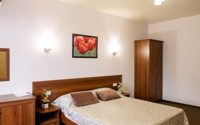 Izumrud Guest House