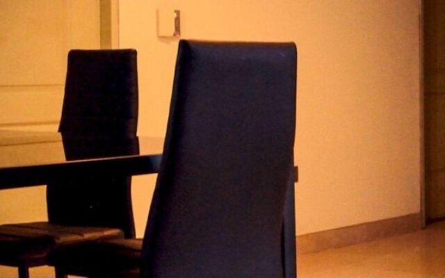 Trujillo - El Golf Apartments