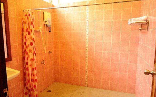 Sukau Rainforest Lodge