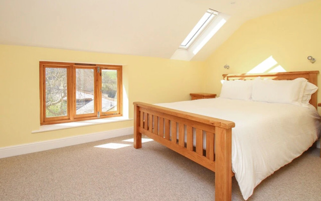The Stables, Burton Bradstock