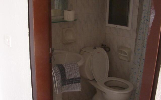 Apostolis Hotel Apartments