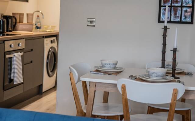 BV Conditioning House Royal Comfy Suite Bradford