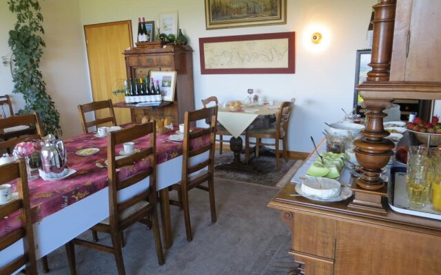 Gästehaus-Weingut Loersch-Eifel