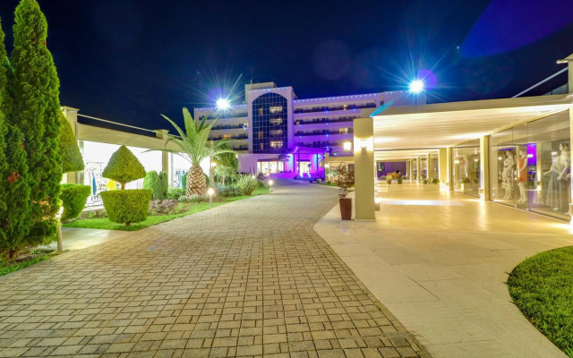 Olympian Bay Grand Resort