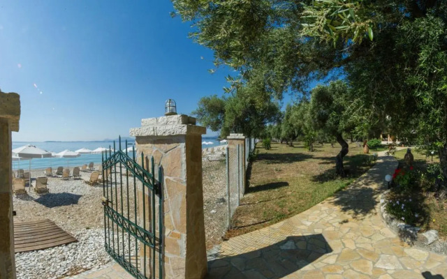 Renata Rooms & Studios