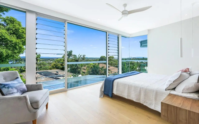 Magnificent views on Arkana, Noosa Heads