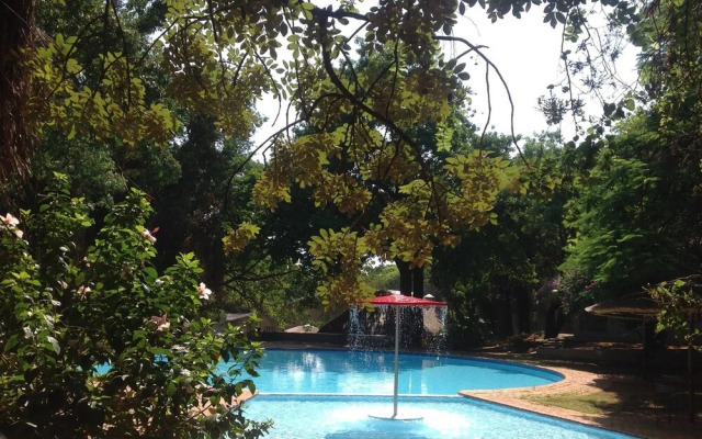 Ananda Lodge