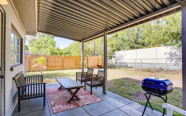 Modern Lakeland Vacation Rental: Patio & BBQ Grill