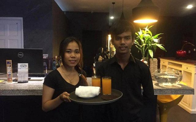 K9 Riverside Hotel