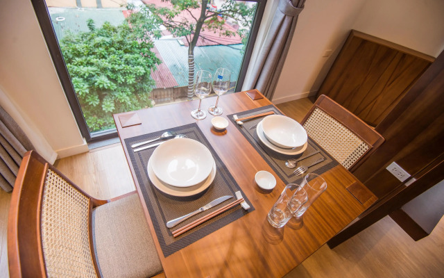 No.9 Housinng 81 Linh Lang