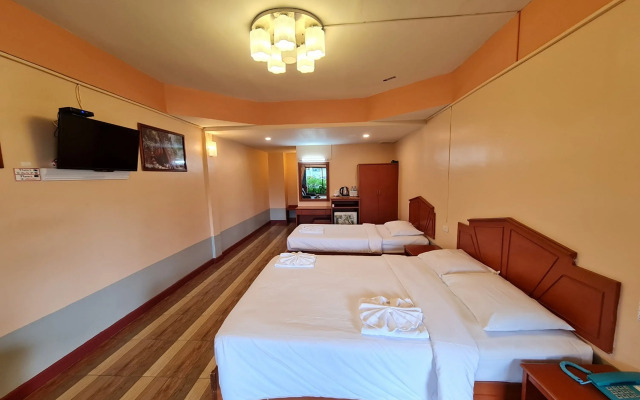 Phu Nga Hotel