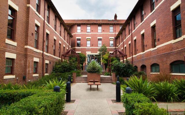 Yarra House Campus Summer Stays