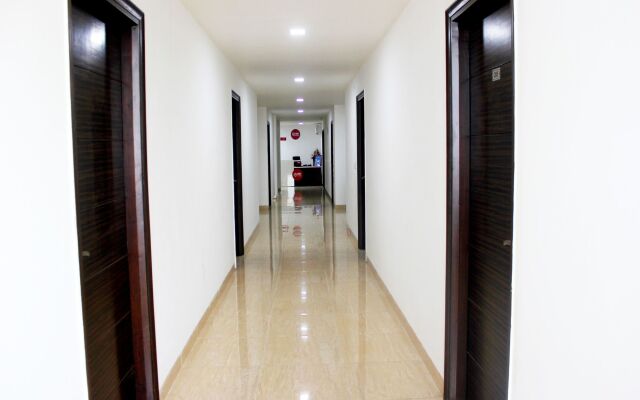 OYO 531 Hotel Cyber Inn