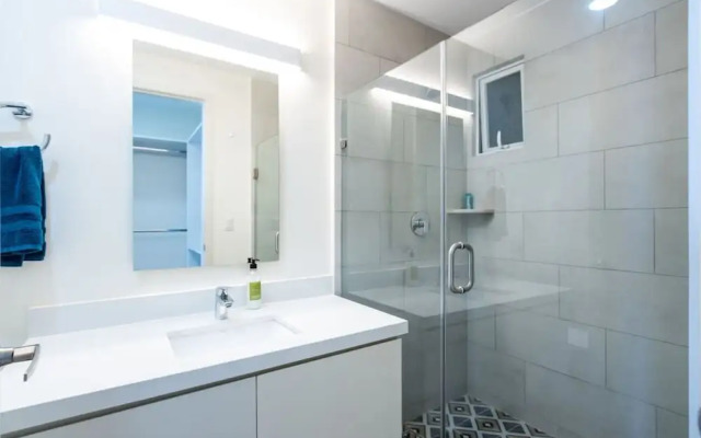 Cristal bay Apartments